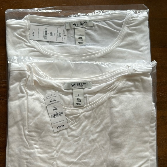 Perfect white tee (2 of them) - Picture 1 of 2